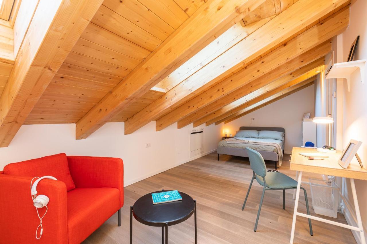Joivy Contemporary Apartments In Historical Giambellino-Lorenteggio Милан Экстерьер фото